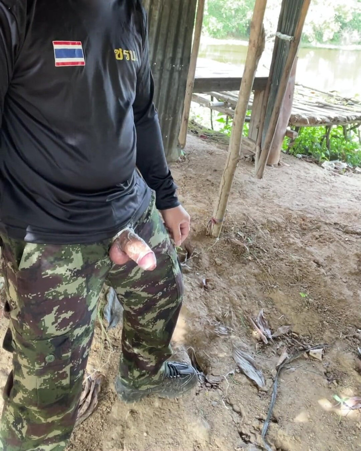 Hiroshi_cr: Vojenské honění při kouření