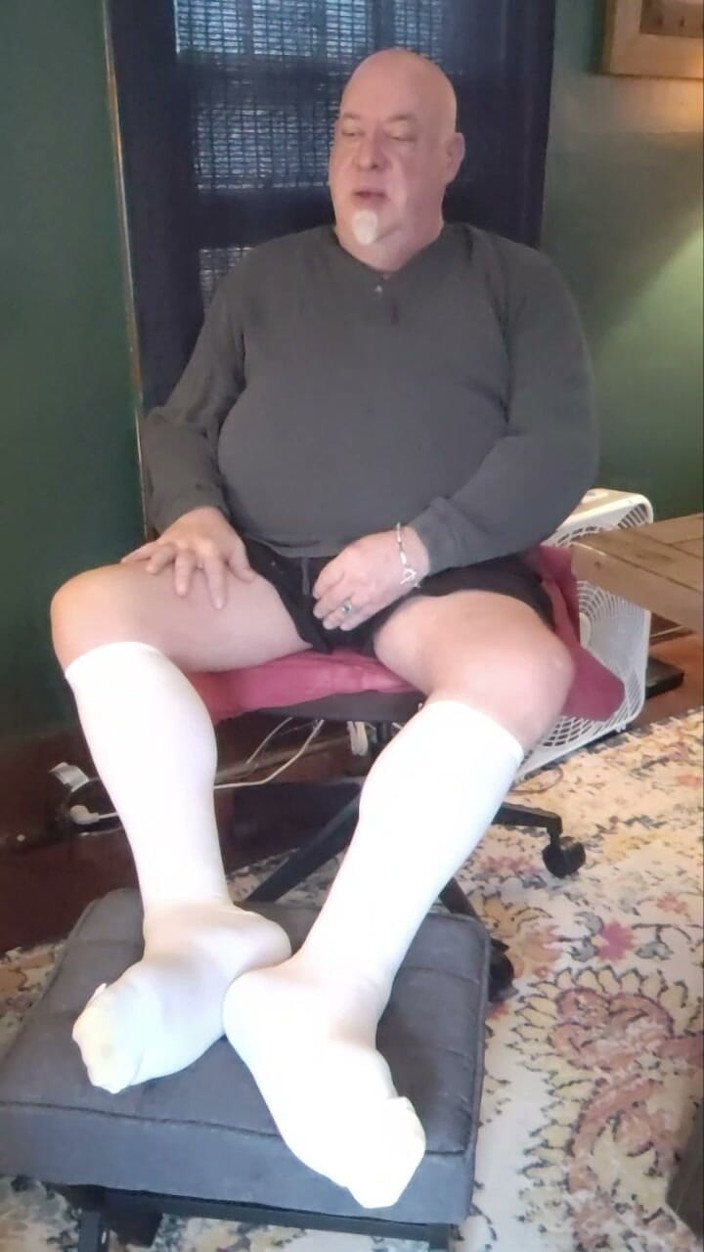 beardaddychub: White Tank, White Jock, and White Socks Jerk