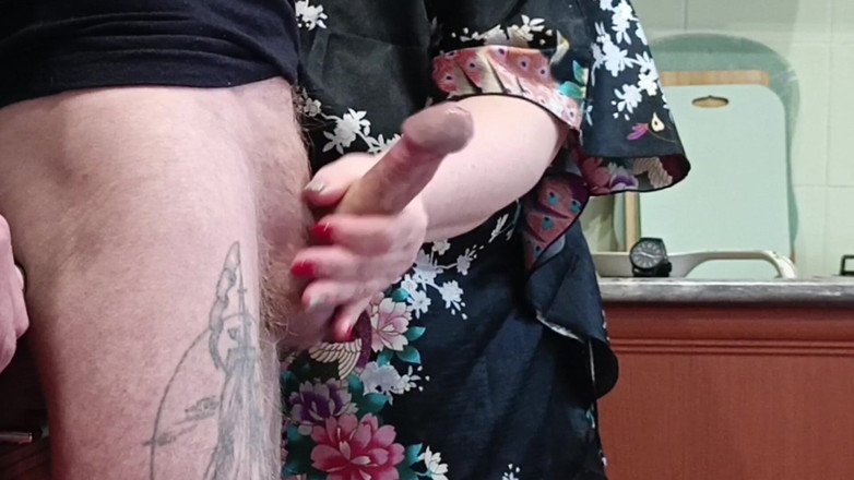 Zona901: Stříkání s horkým tlustým spermatem v ústech tchyně, kterou polyká