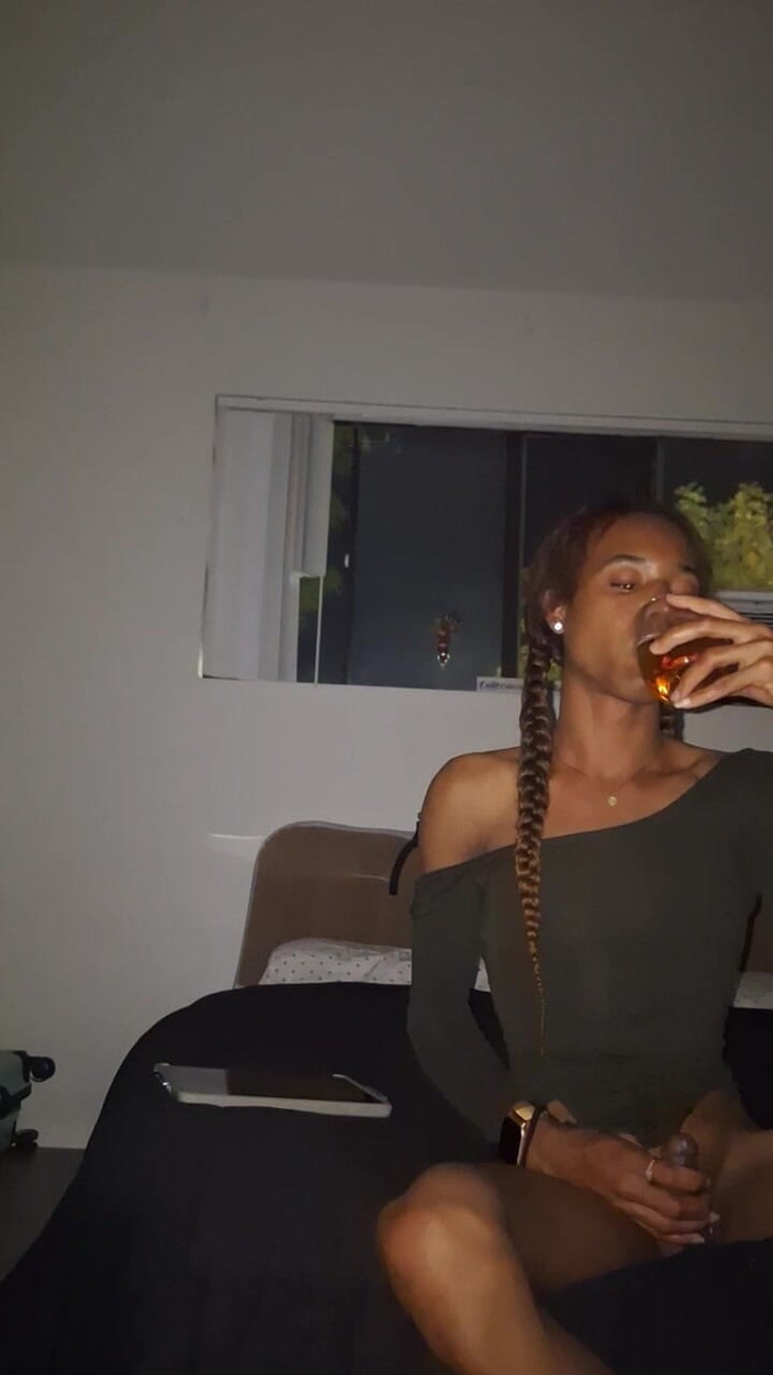 LordDashunKH: Пізня ніч ділдо і дрочка Sesh