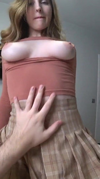 애널 워커와 섹스하는 걸 좋아하는 배다른 여동생