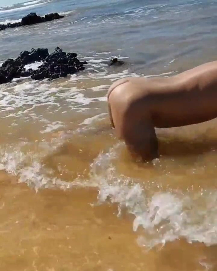 Ladysilvas: Ladysilva Nahá na pláži, pojďte. Šukej můj sexy zadek hned
