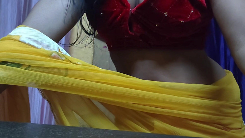 Hotpooja86900: Bhabhi Get Doggy Style Fucked by Strong Man
