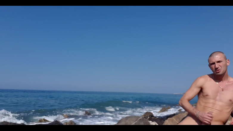 Boy jerking off: Otro día de relax - parte 2