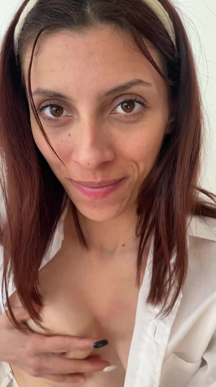 Lynn Scream: Pov - sekretarismu rela dientot sama kamu demi kenaikan gaji - roleplay