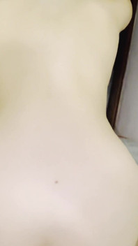 내 섹시한 의붓여동생 Pornellia와 섹스하고 화장실에서 오럴과 섹스!