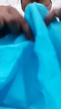 Satin silk handjob porn - meia-irmã Salwar Rub em Dick Head (88)