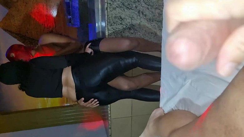 Minhaesposaparaoutro: Marito si masturba mentre la moglie frequenta un bbc