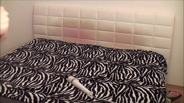 Sally Secret: Orgasm sexy în wetlook