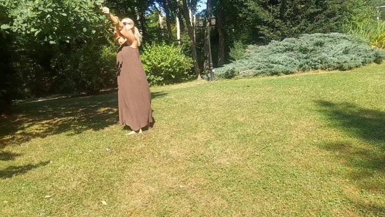 Selena701: Mature Blonde Wife Enjoys Her Day