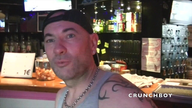 BAREBACK FUCK CLUB: Futută fără prezervativ de Stiff Vargas în găuri de glorie