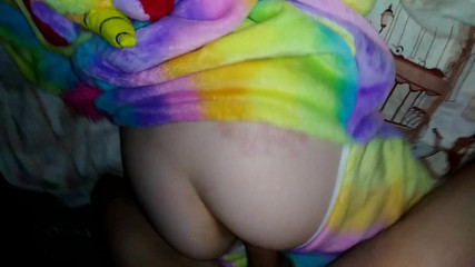 Taboo Room: La piccola figliastra di papà viene scopata nella sua figa...