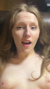 Pasangan seks mubaligh dan cowgirl dengan creampie