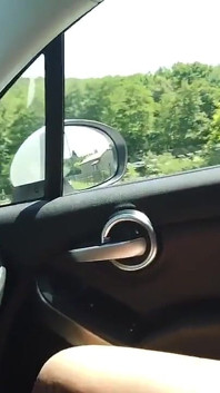 Cat aluna autostopa sesso esterno
