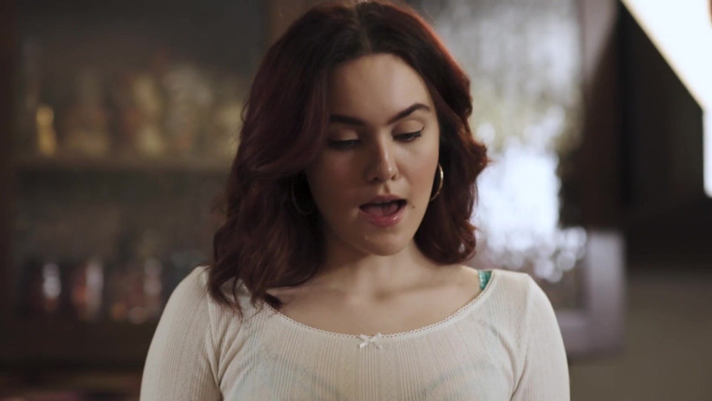 SweetheartVideo: Lesbianas niñeras 17 escena 1 sentarse en su cara