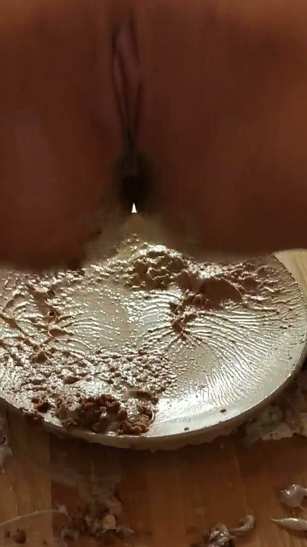 Solo Austria: Ass crushing of Sacher Cake!