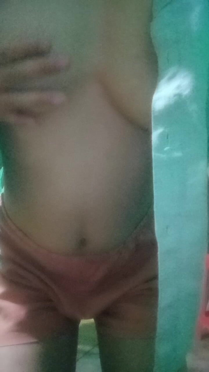 Bellamy: Chica cachonda