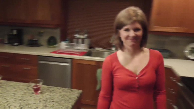 Housewife Ginger: Фантазирую о том, чтобы пососать два члена одновременно
