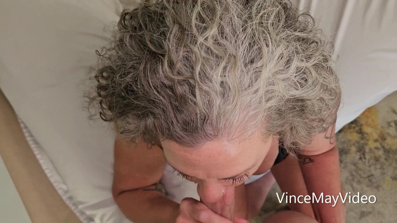 VinceMayVideo: Ik tweede video met hete gilf- Jonna Raizey