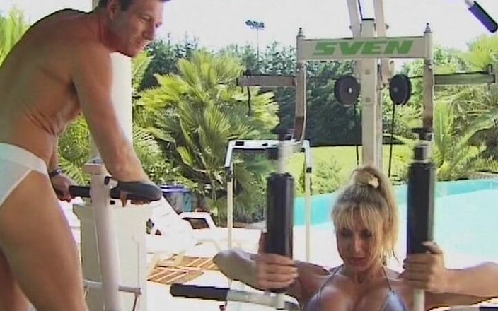 Planete Francaise: Pantat bahenol tante seksi perancis dengan toket besar lagi asik...