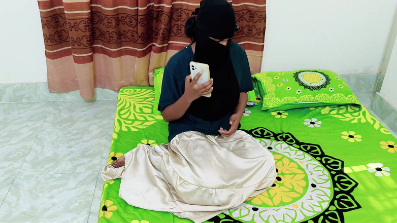 HottyKisku02: Desi betrügende ehefrau mit roten händen erwischt und fickt Hard__punishment...