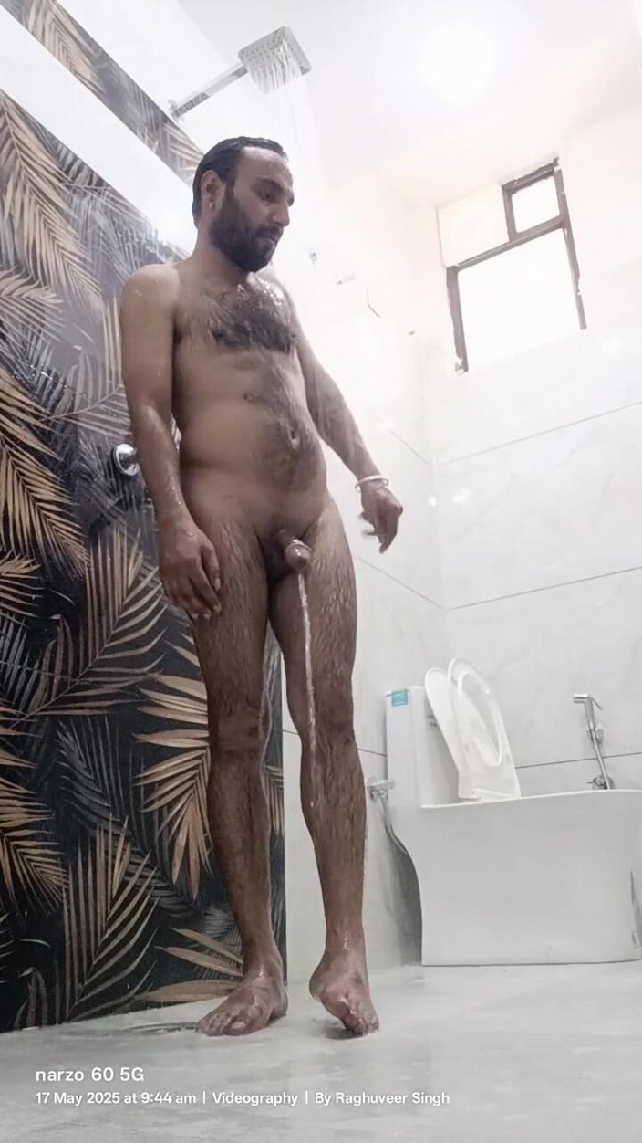 Rajasthani-old-lover: 隣人の叔父との射精