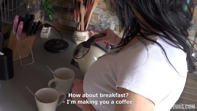 CzechAmateurs: Amateurs tchèques 108 déesse mature à forte poitrine