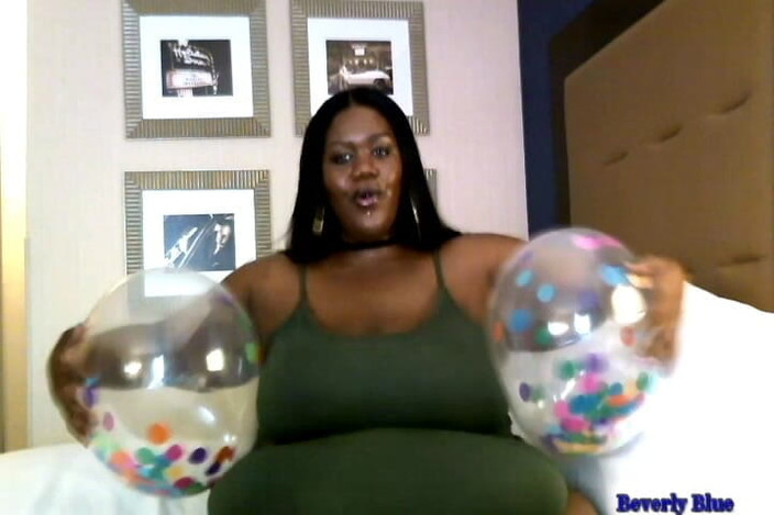 Beverly Blue: Beverly dan Belon Confetti