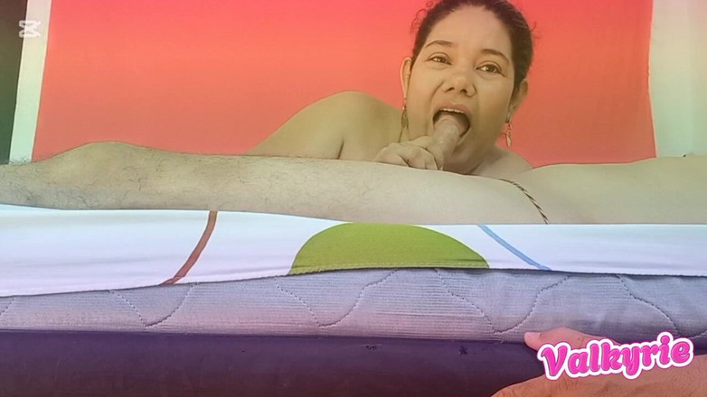 Valkyrie and Luigy Couple: Hezká manželka dělá to, co miluje nejvíce