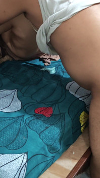 今日、バービージのアソコを舐めて、彼女を置いて行った