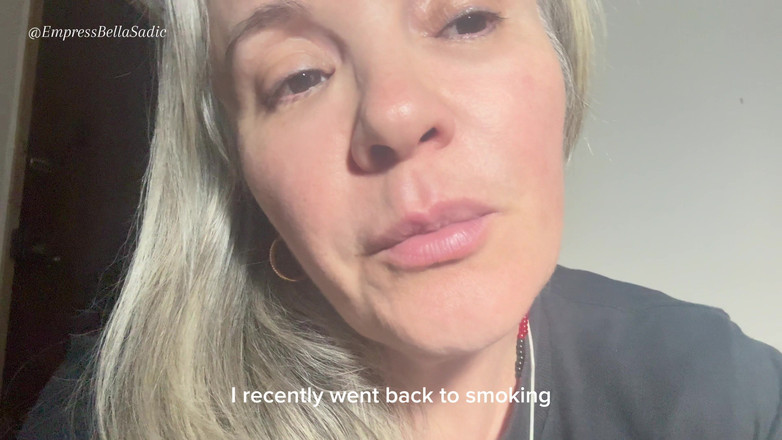 Empress Bella Sadic: Imperatrizbellasadica te usa como un cenicero humano