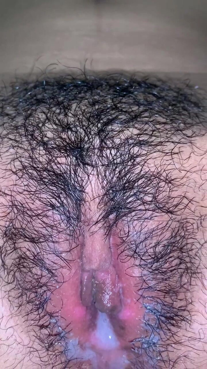 Indo Girl: Fucking a Boyfriend with a Shaved Head