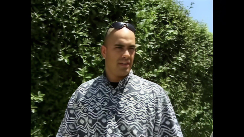 Pornobello: Нетерпляча молода дівчина, яка вміє інтенсивно їздити на півні