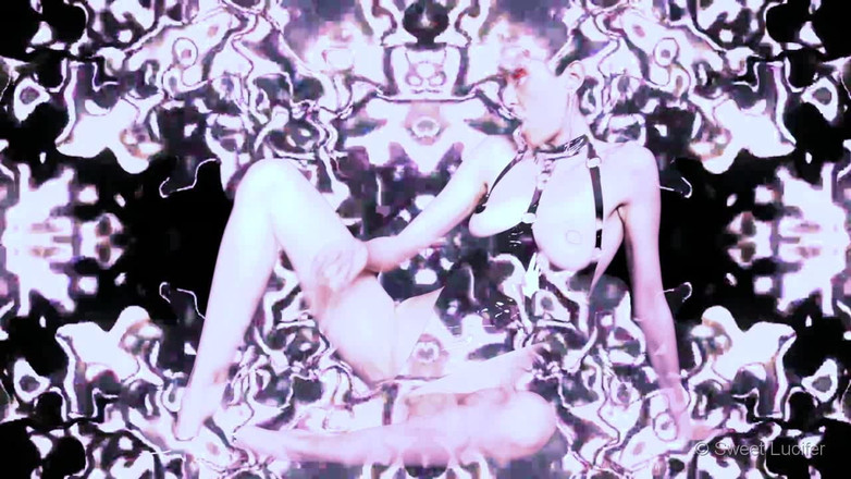 Rebecca Diamante: स्थायी मस्तिष्क क्षति - चेतावनी: चमकती रोशनी होती है!!