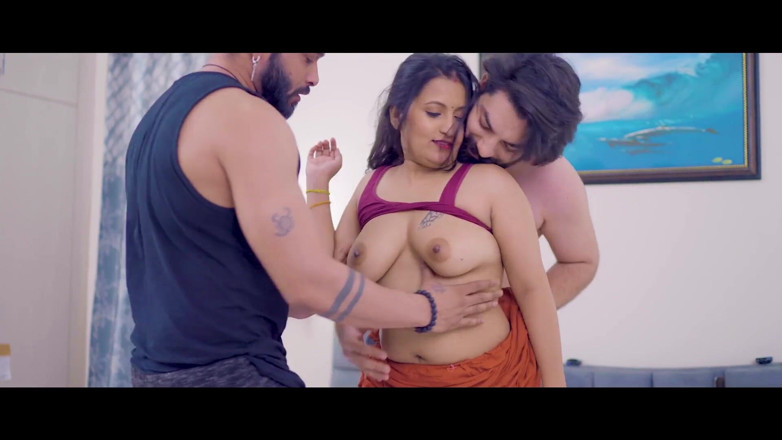 Triflicks: Threesome with House Made 2 Bhaiyon Ne Milkar Kaamwali Ke Sath...