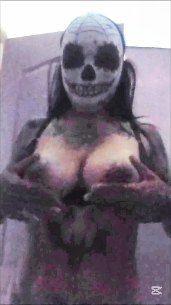 Sailorbigtits20: Playing with My Big Tits