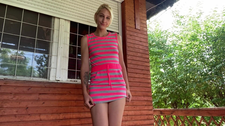 Cuteblonde666: หีขนดกยั่วแล้วแหวกหี