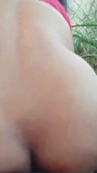 Ateşli Hintli kızlar ormanda seks videoları