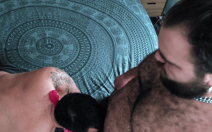 ScruffyStocky: Adânc în băiatul jucărie