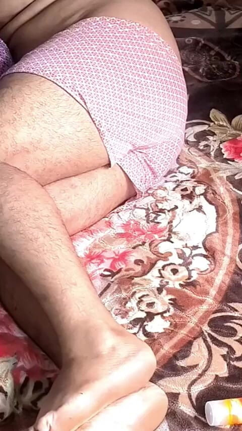 Basant: Con đĩ Ả Rập từ Qatar đụ cu đen thô bạo