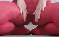 GRANDE SQUIRT!! In collant senza cuciture rosse