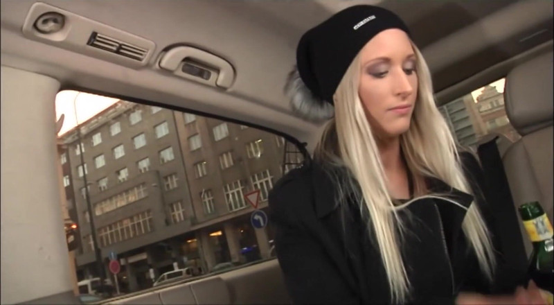 18 CLUB: Kirchley Swoon baise dans la camionnette