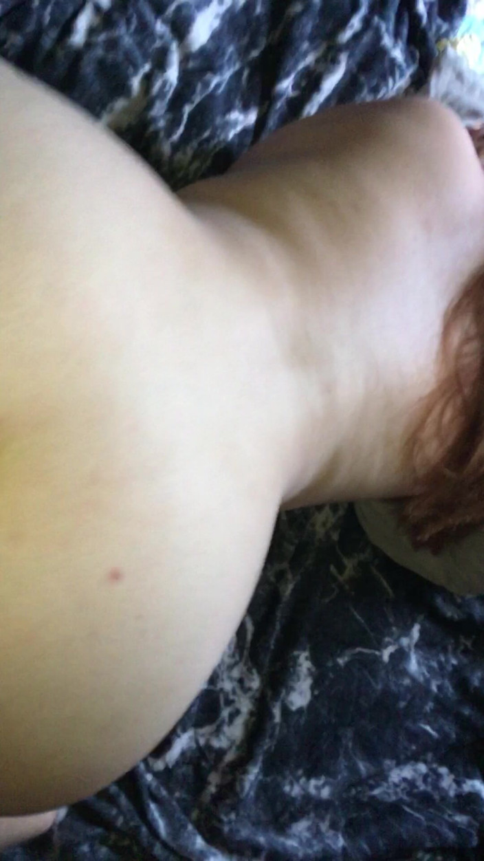 LitlleWitch: Pieprzona macocha na pieska w Gandon, rosyjska milf Anasteysha wykonuje!