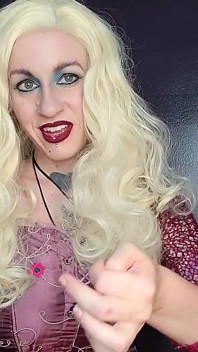 Hocus Pocus Sarah Sanderson- Small Penis