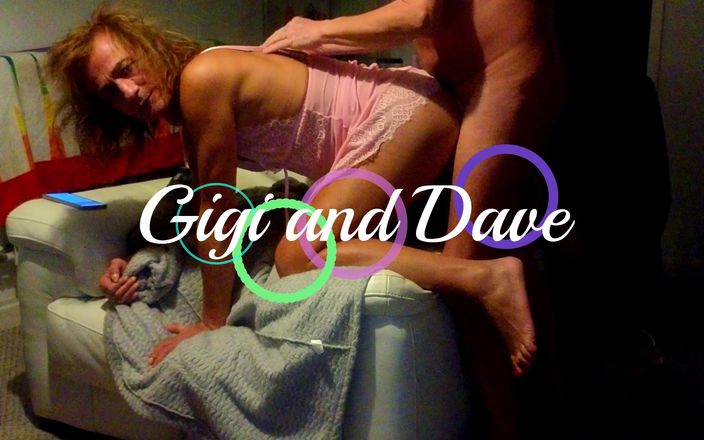 Gigi and David: Gigi a Dave, Obývací pokoj jen pro nás párty, série,...