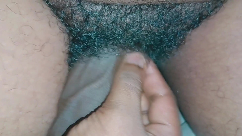 rahuman: アメリカ海兵隊員がジム後にハンズフリーで射精 - 9インチロープロード4K