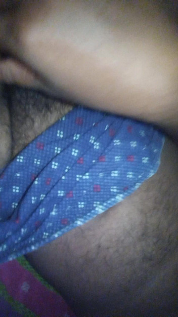 Sweet Indian cock: Indický gay chlapec v noci masterbate