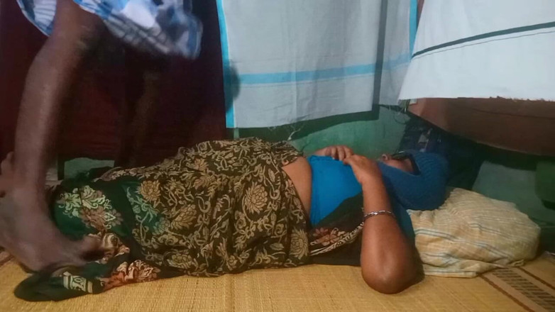 Priyanka314: Tía india al estilo pueblo en video casero