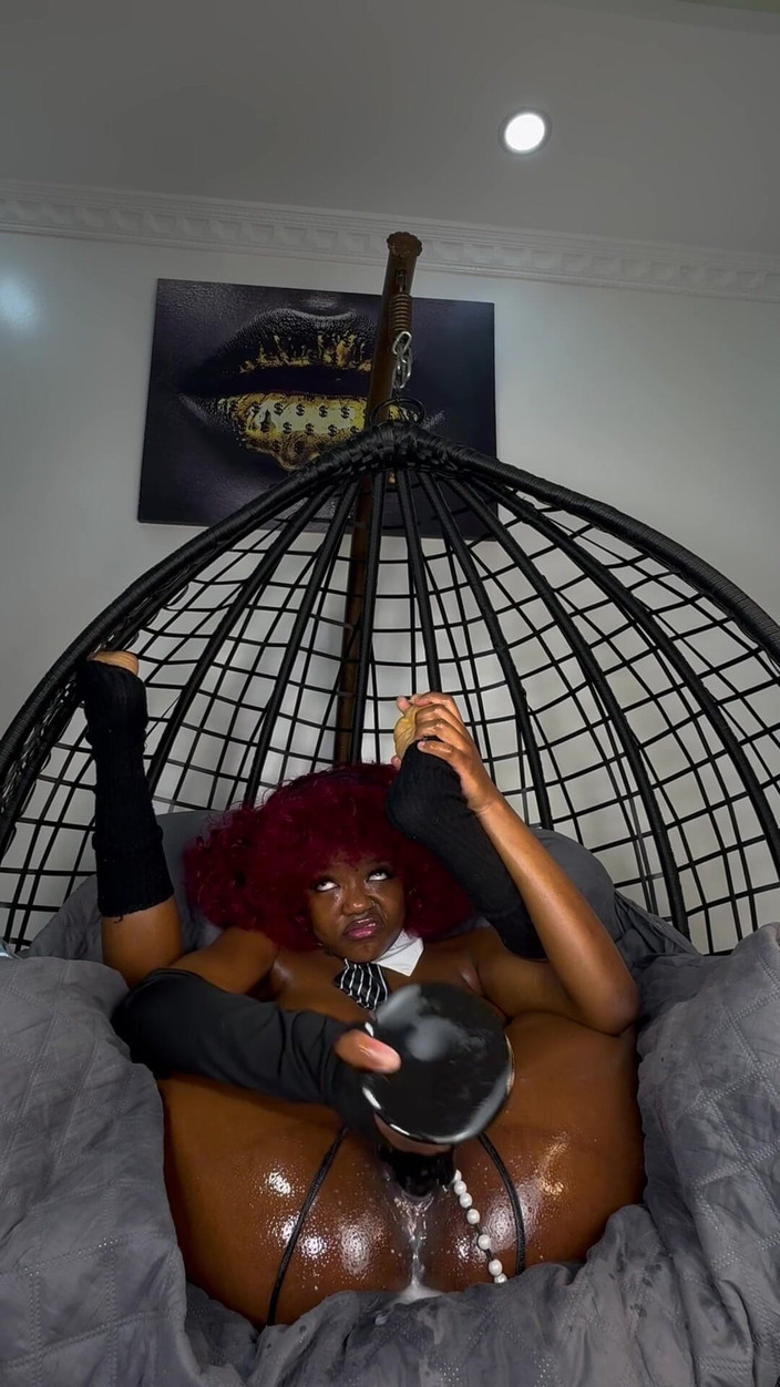 SEXXY-DAISY: 피스팅 딜도는 확실히 내 끝이 될 것이다