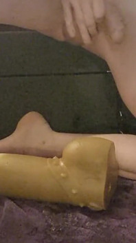 玩我最喜欢的xl肛门假阳具来自johnthomastoys极端肛交